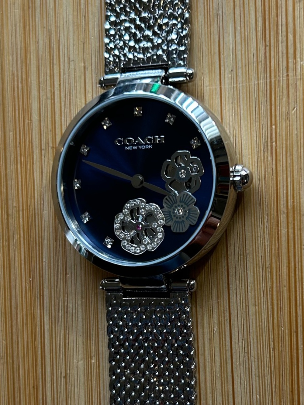 Coach Park Carnation Watch With 34mm Navy Blue Face & Silver MeshBracelet - Picture 4 of 9